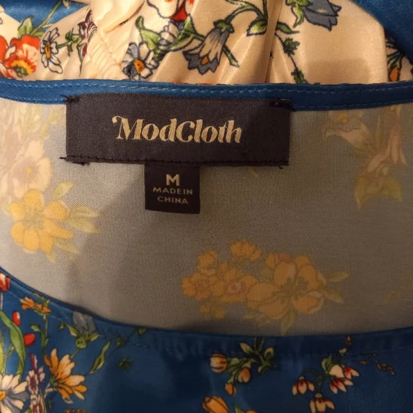 Modcloth Satin Floral Sunlit Reverie Dress Belted - Picture 6 of 6